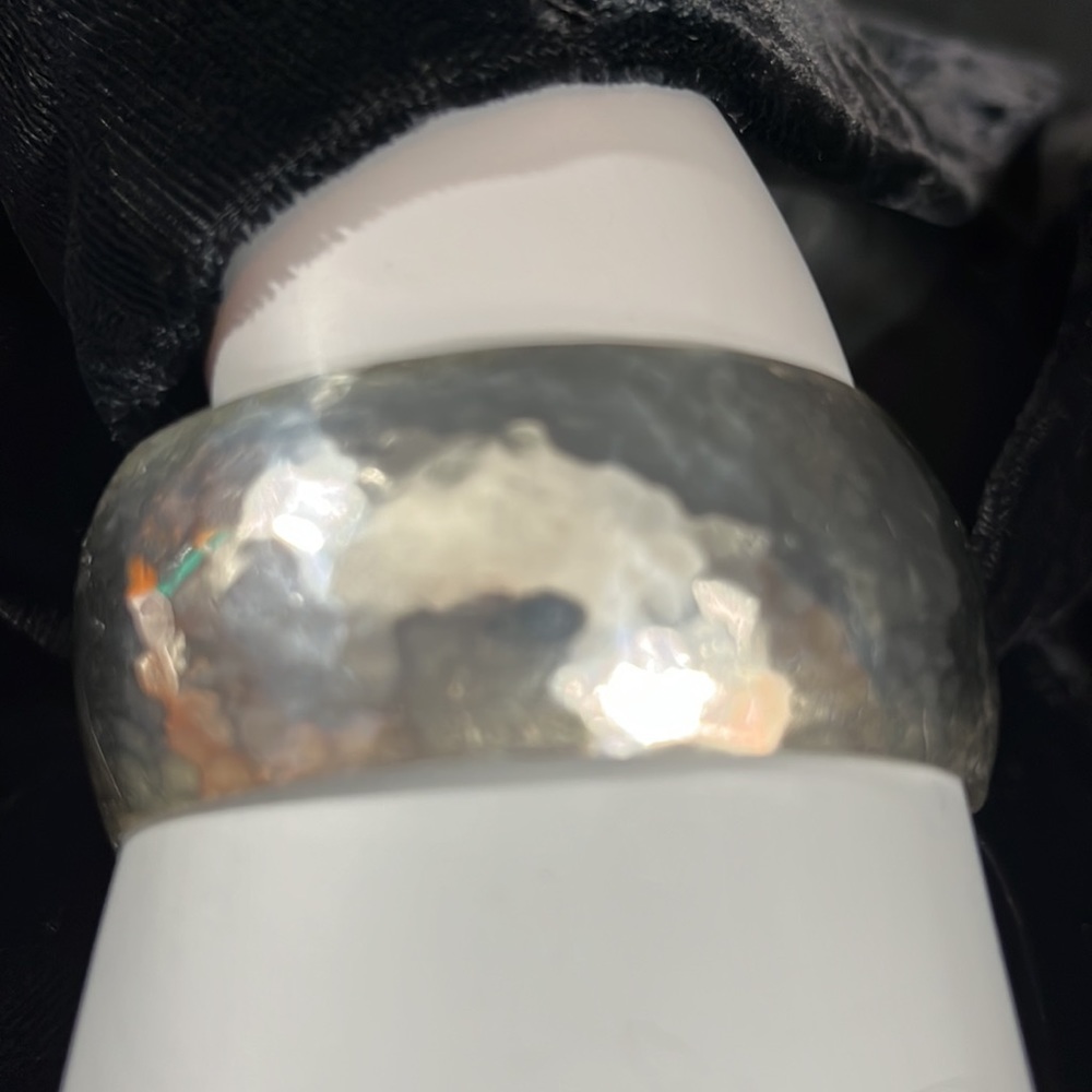Beautiful Hammered Sterling Cuff Bracelet - Picture 3 of 8